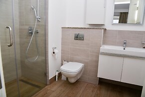Lux Suites Nova APartments Westlands
