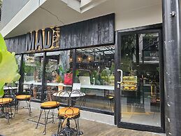 Mad Monkey Manila