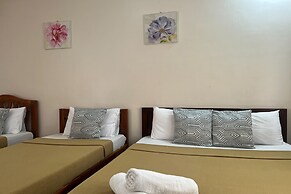 Dinah's Tourist Inn Puerto Princesa