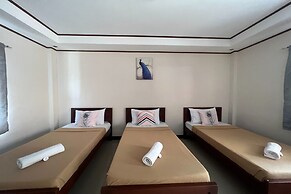 Dinah's Tourist Inn Puerto Princesa