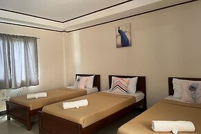 Dinah's Tourist Inn Puerto Princesa