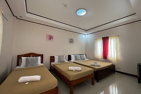 Dinah's Tourist Inn Puerto Princesa