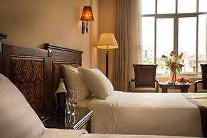TQT2 Hotel