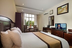 TQT2 Hotel