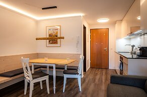 Baccara Studio
