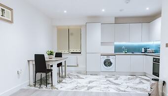 Inviting 1 Bed Apartment in Purley