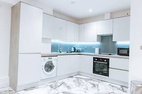 Inviting 1 Bed Apartment in Purley