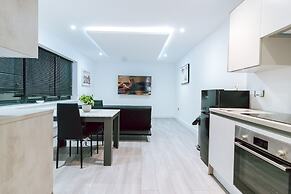 Stunning 1-bed Apartment in Purley
