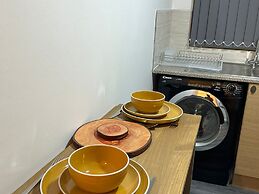 Delightful Delta-studio Apt,walk-2leeds City,wifi