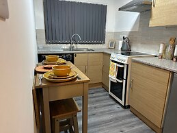 Delightful Delta-studio Apt,walk-2leeds City,wifi