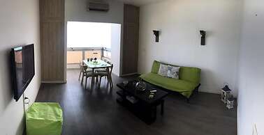 1 Bed Chalet - Sleeps 2 - Pets - Pool - Parking
