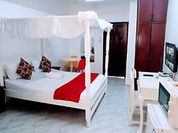 Lux Suites Bustani studio Apartments