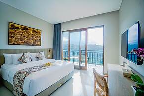 Tapa Agung View