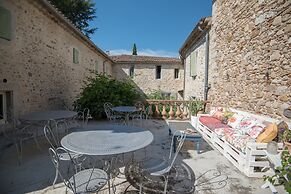 Les Cailloux Dorés