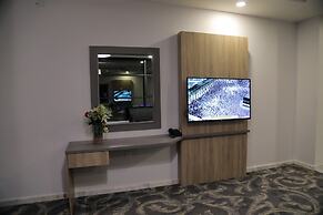 Laten Suites Al Salim Plaza
