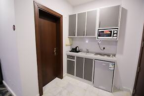 Laten Suites Al Salim Plaza