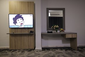 Laten Suites Al Salim Plaza