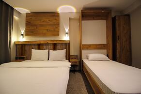 Kaya Hotel SAW