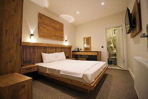 Kaya Hotel SAW