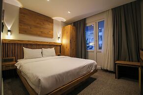 Kaya Hotel SAW
