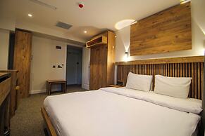 Kaya Hotel SAW