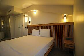 Kaya Hotel SAW