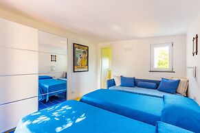 Capri Turquoise by Napoliapartments