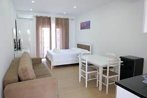 Lux Apartments