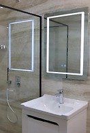 Lux Apartments