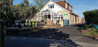 Shiralee Holiday Home