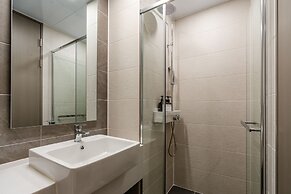 Radiant Nampo Hotel
