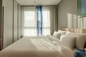 Radiant Nampo Hotel