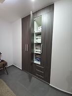 Hollywood Apartment