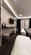 Sanddoor Hotel