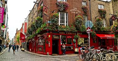 CITY CENTRE 1BR SUITE APT IN DUBLIN-2