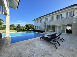Hacienda C12 in Punta Cana