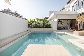 Beach Villas Canggu 300m from Echo Beach