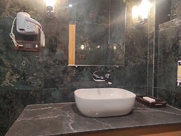 Padmini Resorts