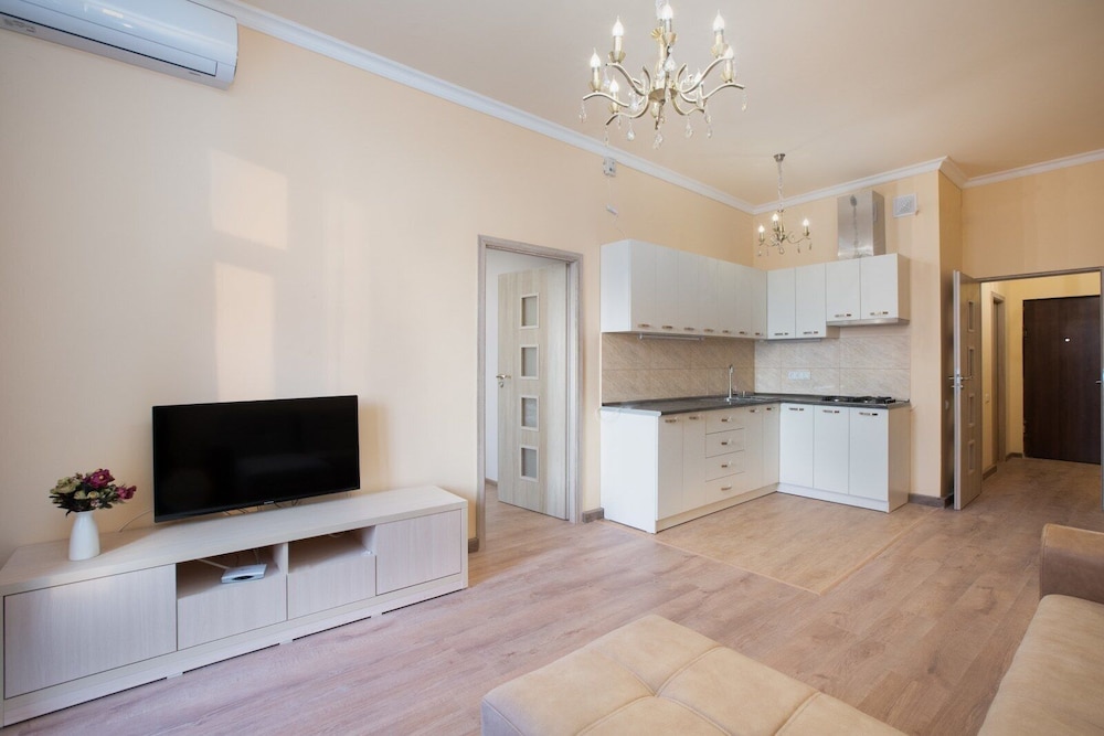 Stay Inn on Argishti 11