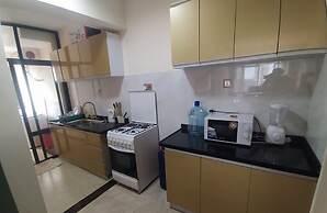 Lux Suites Marcus Garden Apartments