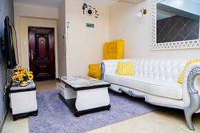 Lux Suites Marcus Garden Apartments