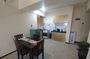 Lux Suites Marcus Garden Apartments