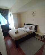 Lux Suites Marcus Garden Apartments