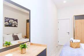 Stay Inn on Saryan 26.3 str.