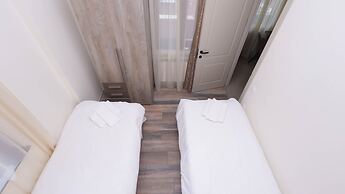 Stay Inn on Saryan 26.3 str.