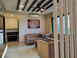 Sambhabana Hotel & Suites