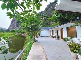 Vivian riverside cottage - Ninh Bình
