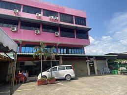 OYO 90885 Bera Pentagon Inn