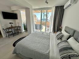 AMINA APARTMENTS