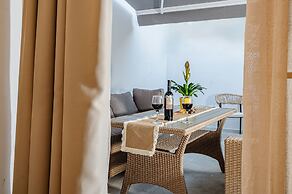 AMINA APARTMENTS